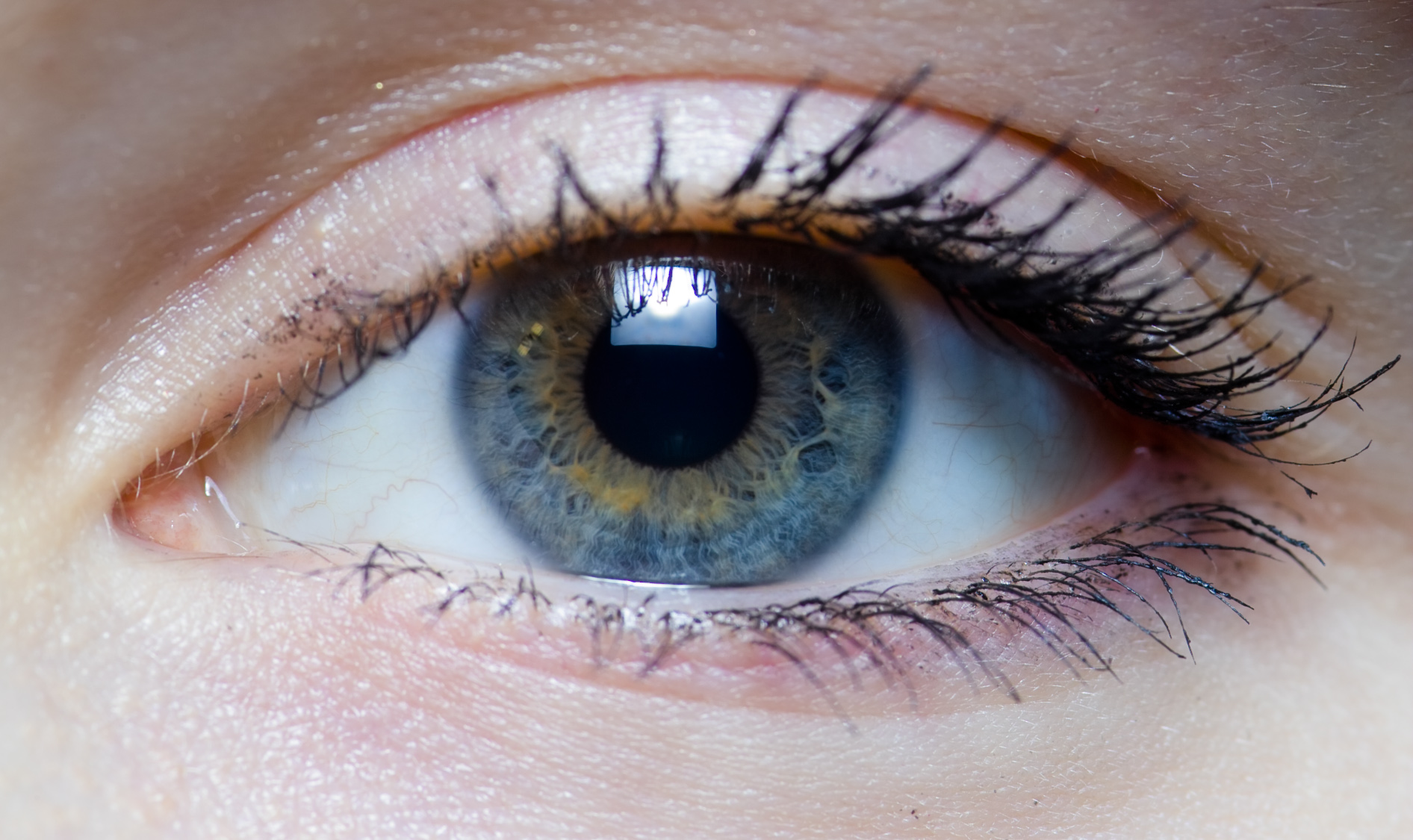 Why continued use of Technology is making your Eyes Older, Fast