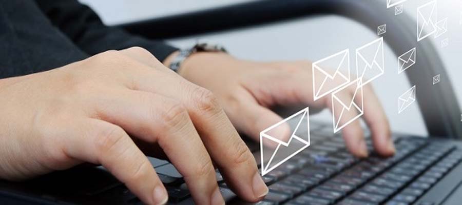 Email-Communication