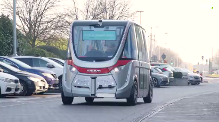 Driverless Bus makes UK Debut at Heathrow Airport