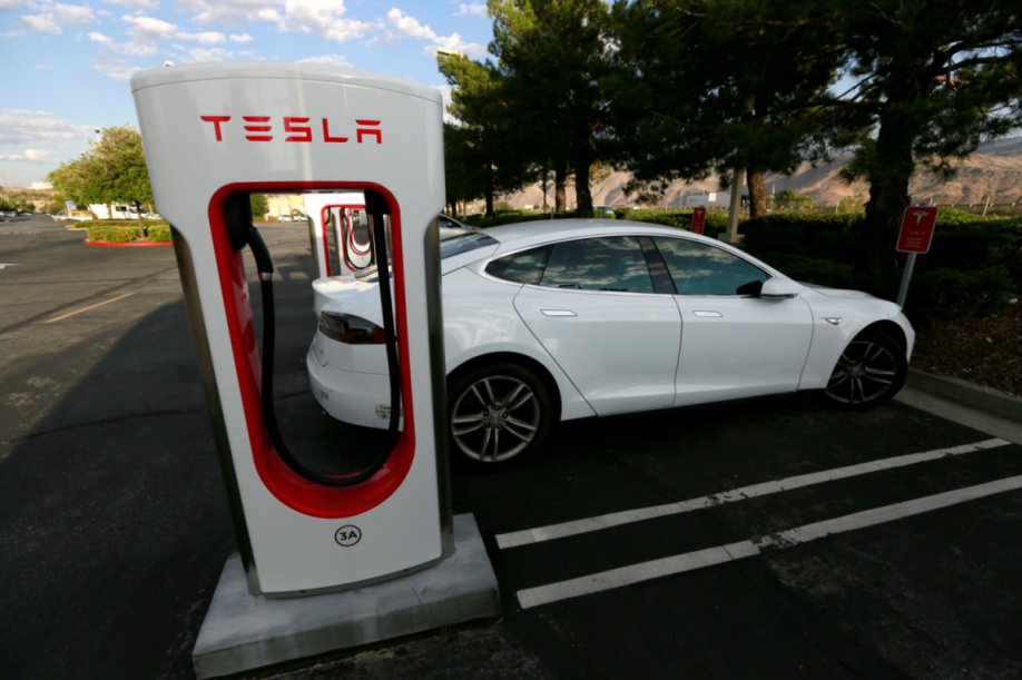 Tesla-Automative