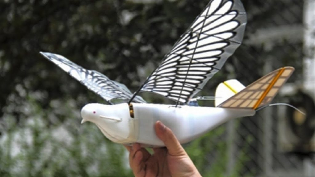 Bionic Flying Bird soars at China Robot Show