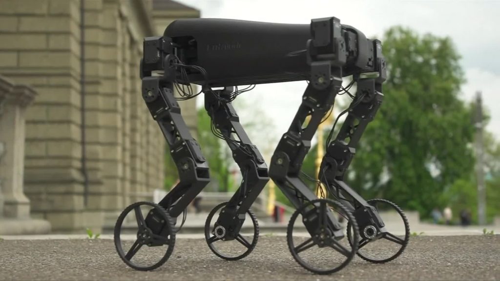 The Robot that teaches itself to Roller Skate
